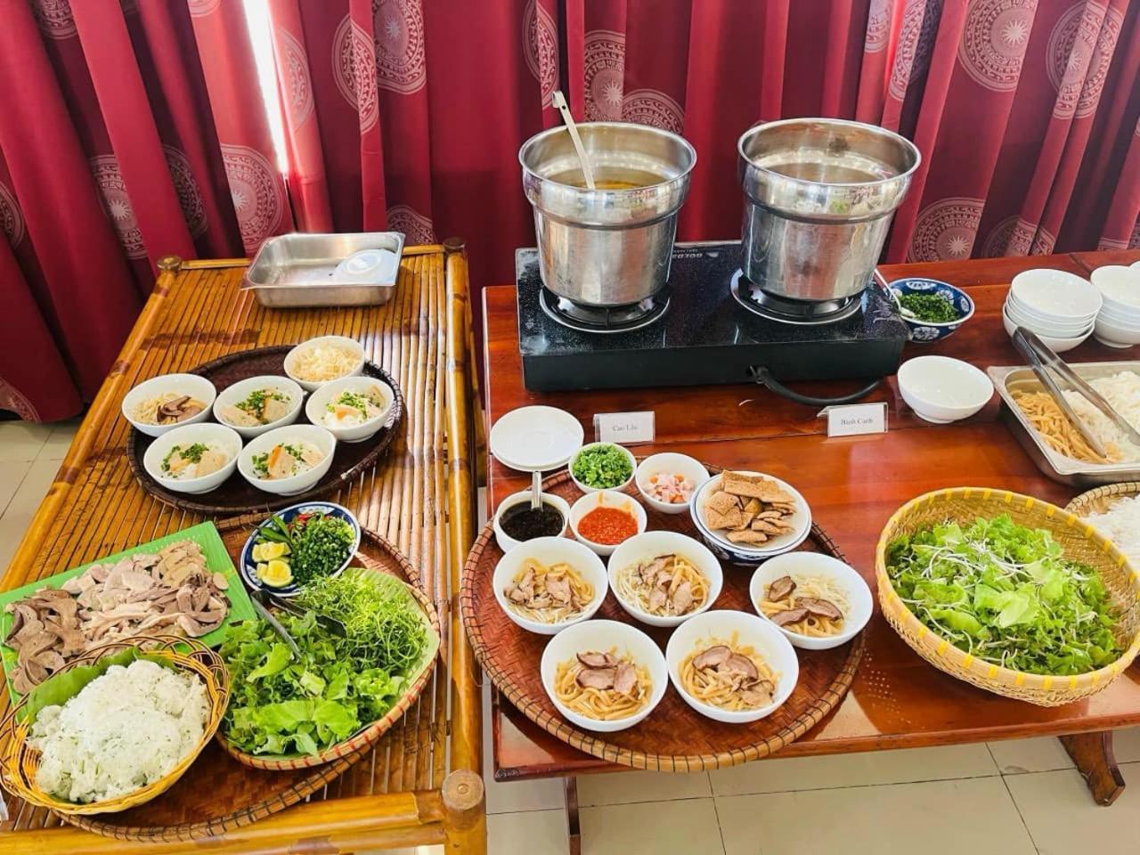Phuong Dong Hotel Dn By -Bay Luxury 岘港 外观 照片